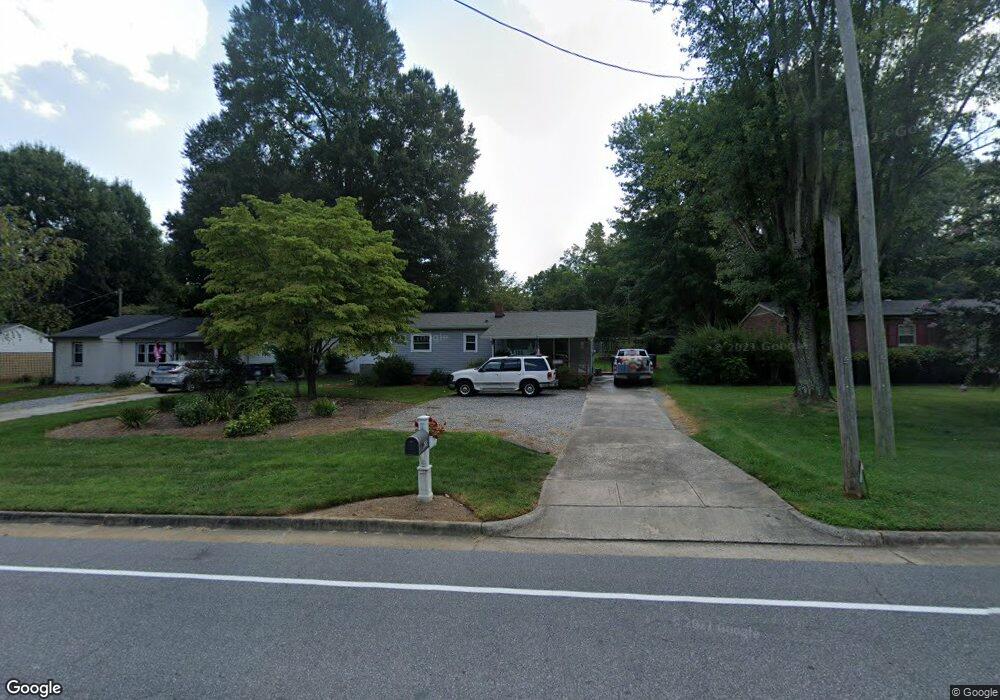 630 Hartness Rd, Statesville, NC 28677 - photo 1