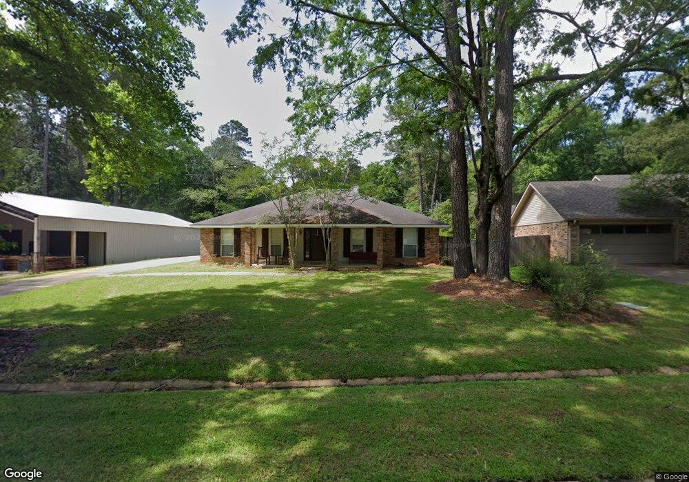 220 Spring Creek Dr, Pineville, LA 71360 - photo 1