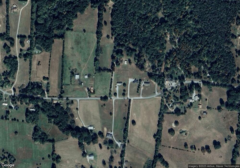 2704 Sims Rd, Shelbyville, TN 37160 - photo 1