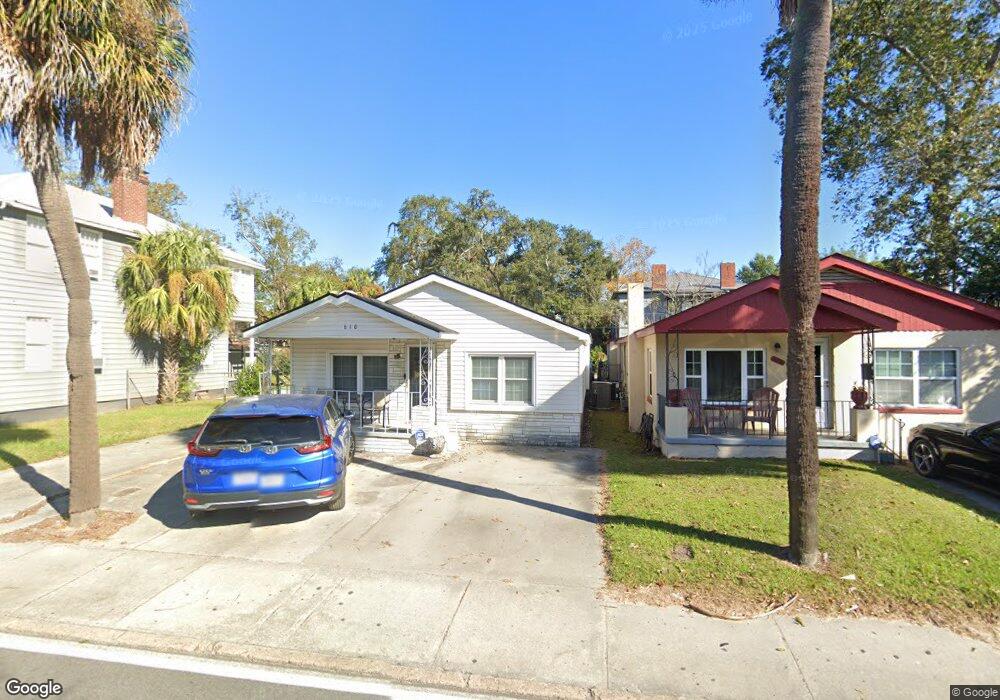 610 W Victory Dr, Savannah, GA 31405 - photo 1