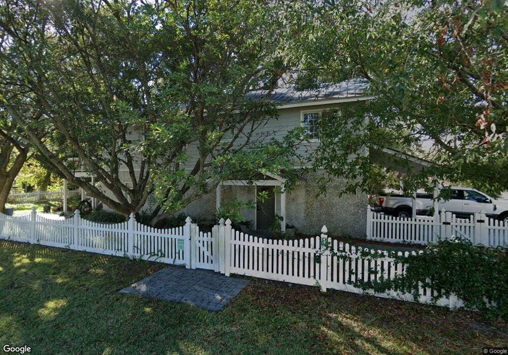 228 Circle Dr, Saint Simons Island, GA 31522 - photo 1