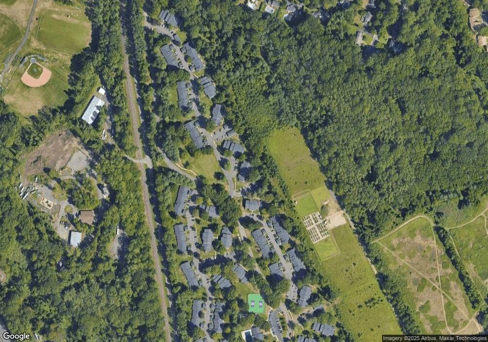 81 Quince Ct, Red Bank, NJ 07701 - photo 1