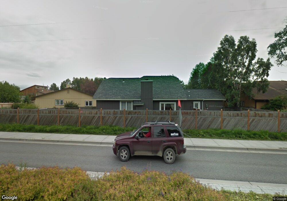 4021 Romanzof Cir, Anchorage, AK 99517 - photo 1