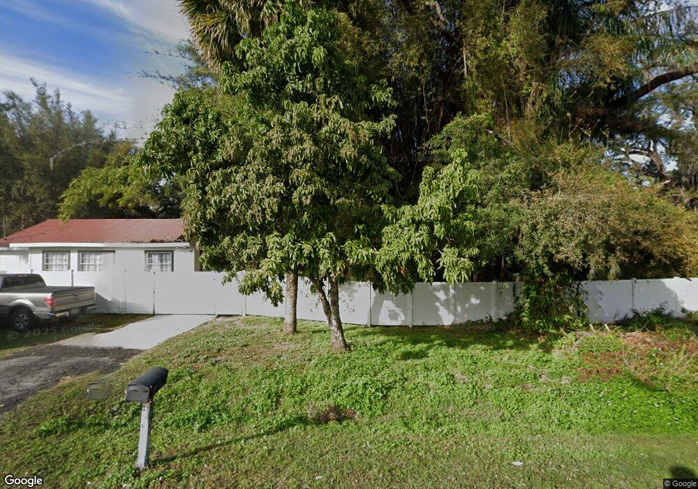 5216 Palm River Rd, Tampa, FL 33619 - photo 1