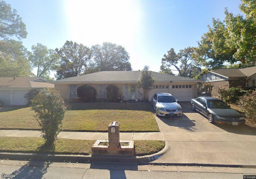 2004 Schumac Ln, Bedford, TX 76022 - photo 1