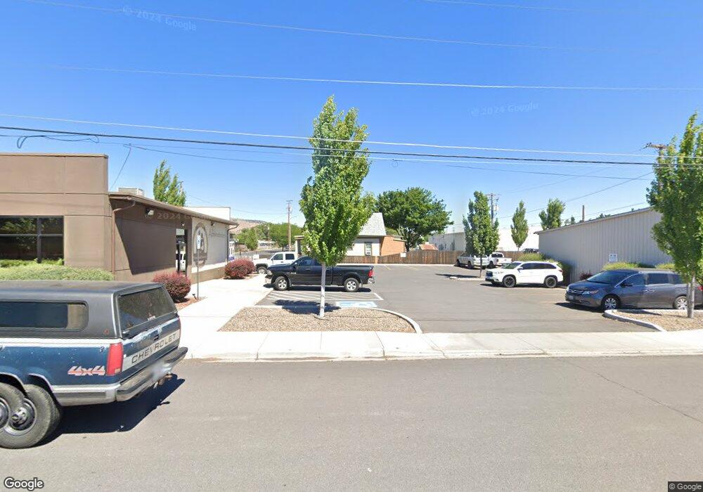 2020 S 6th St, Klamath Falls, OR 97601 - photo 1