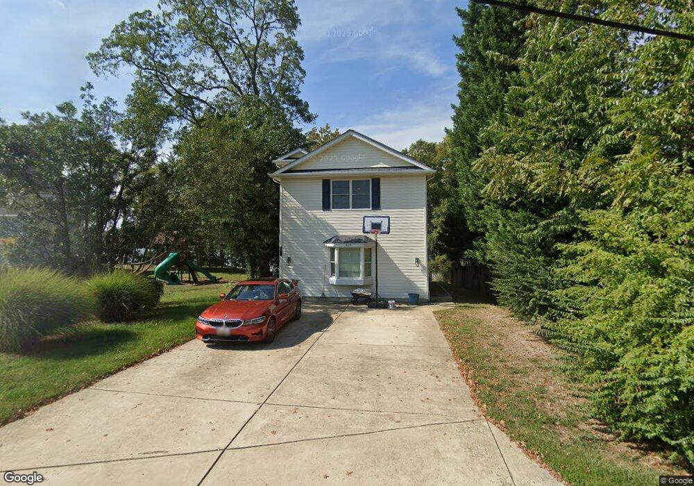 1653 Cliff Dr, Edgewater, MD 21037 - photo 1