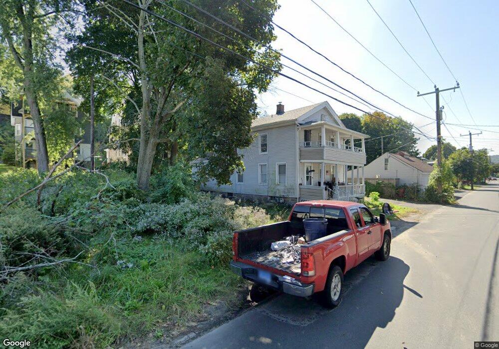 121 Curtiss St unit 121 Curtiss St Nauga, Naugatuck, CT 06770 - photo 1