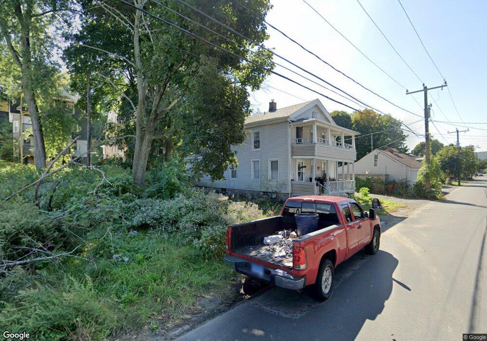 121 Curtiss St unit 2, Naugatuck, CT 06770 - photo 1