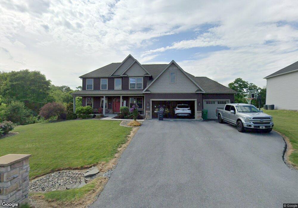 1567 Wind Flower Rd, Chambersburg, PA 17202 - photo 1