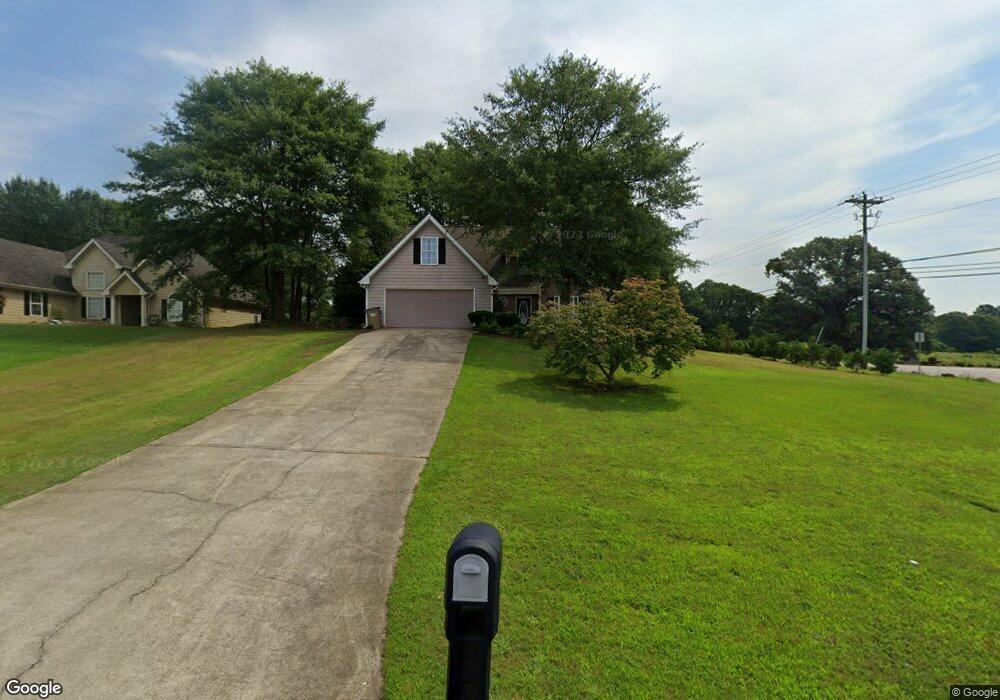 375 Arrowhatchee Dr unit 1, Winder, GA 30680 - photo 1