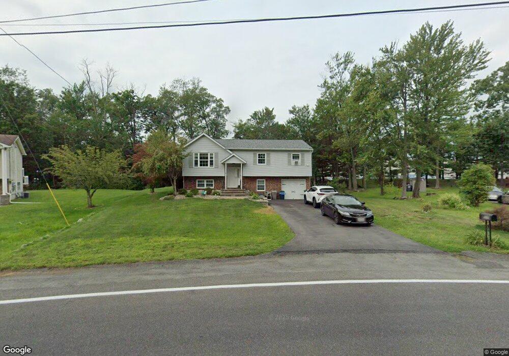 127 Fletcher Dr N, Newburgh, NY 12550 - photo 1