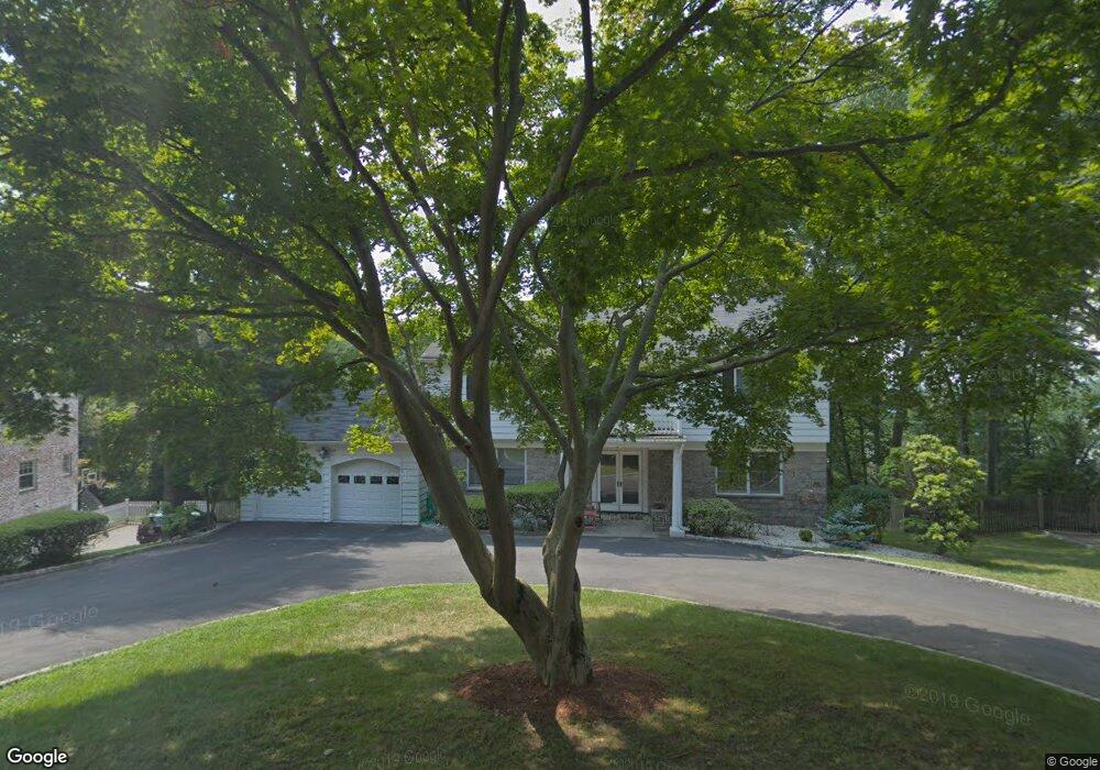 256 Clinton Ave, Dobbs Ferry, NY 10522 - photo 1