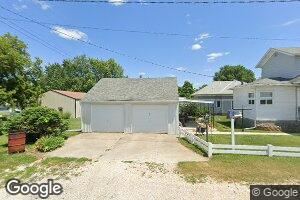 215 W 4th St, Pickering, MO 64476