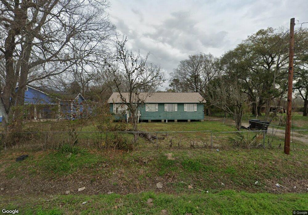 2818 De Soto St, Houston, TX 77091 - photo 1