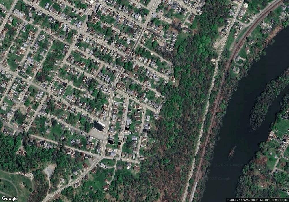 108 Holmes St, Vandergrift, PA 15690 - photo 1