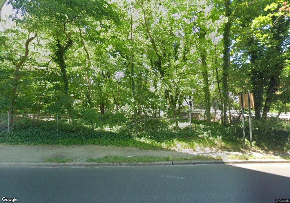 20 River Rd, Cos Cob, CT 06807 - photo 1