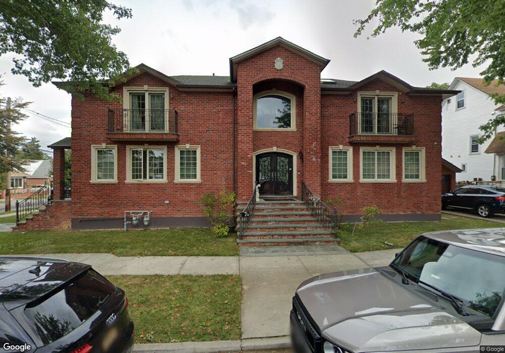 3605 215th Place, Flushing, NY 11361 - photo 1