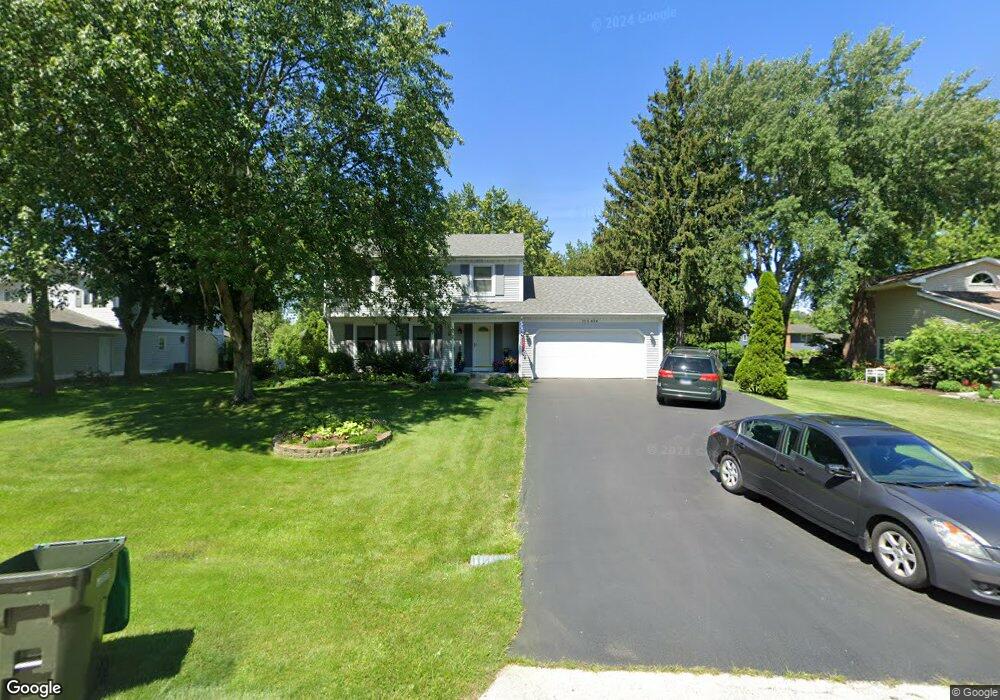 10S494 Curtis Ln, Naperville, IL 60564 - photo 1