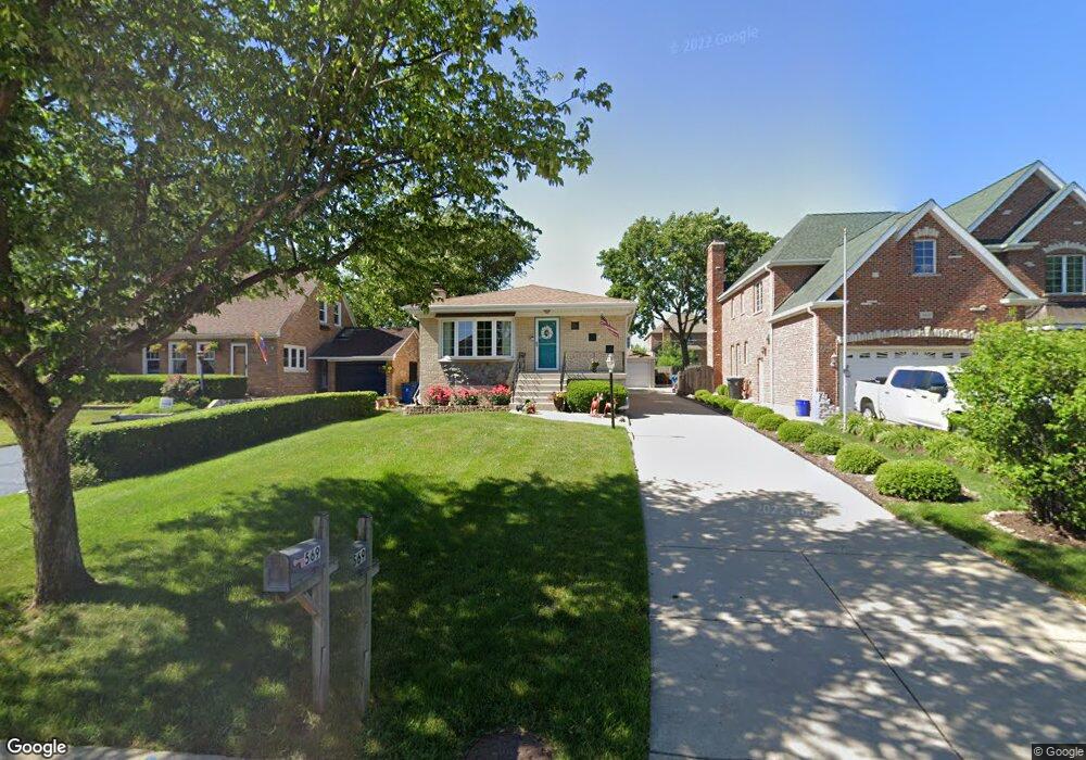 569 W Crockett Ave, Elmhurst, IL 60126 - photo 1