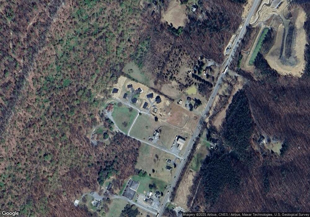 6D Andrew Ct, Berkeley Springs, WV 25411 - photo 1