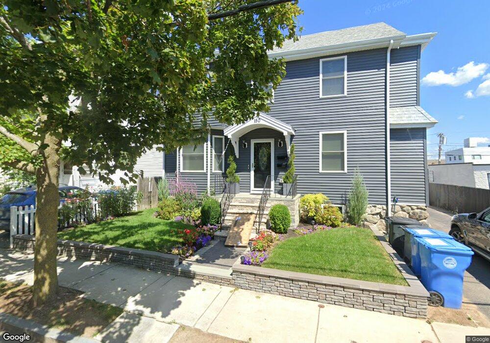 150 Alder St unit 2, Waltham, MA 02453 - photo 1
