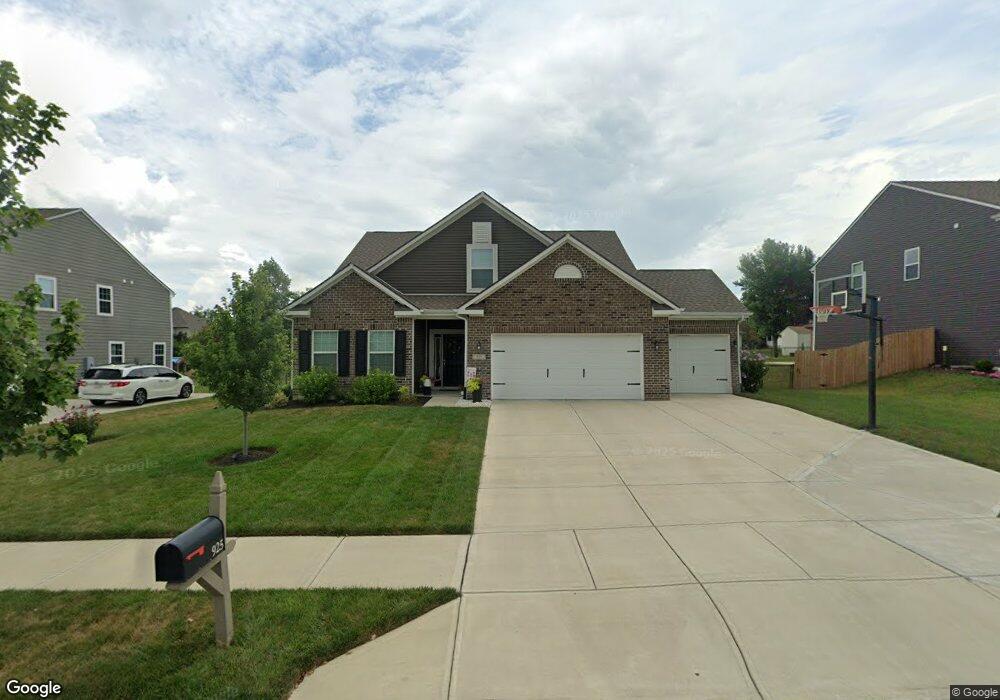 925 Ram Dr, Franklin, IN 46131 - photo 1
