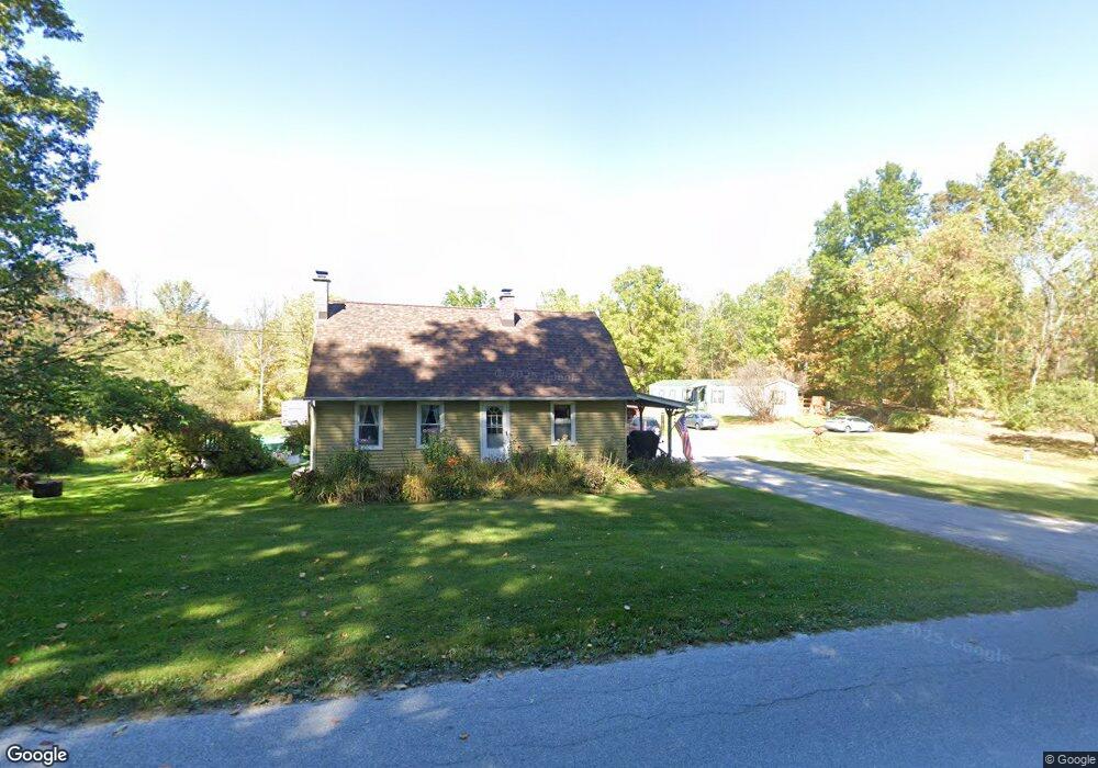 142 Daniels Rd, Shaftsbury, VT 05262 - photo 1