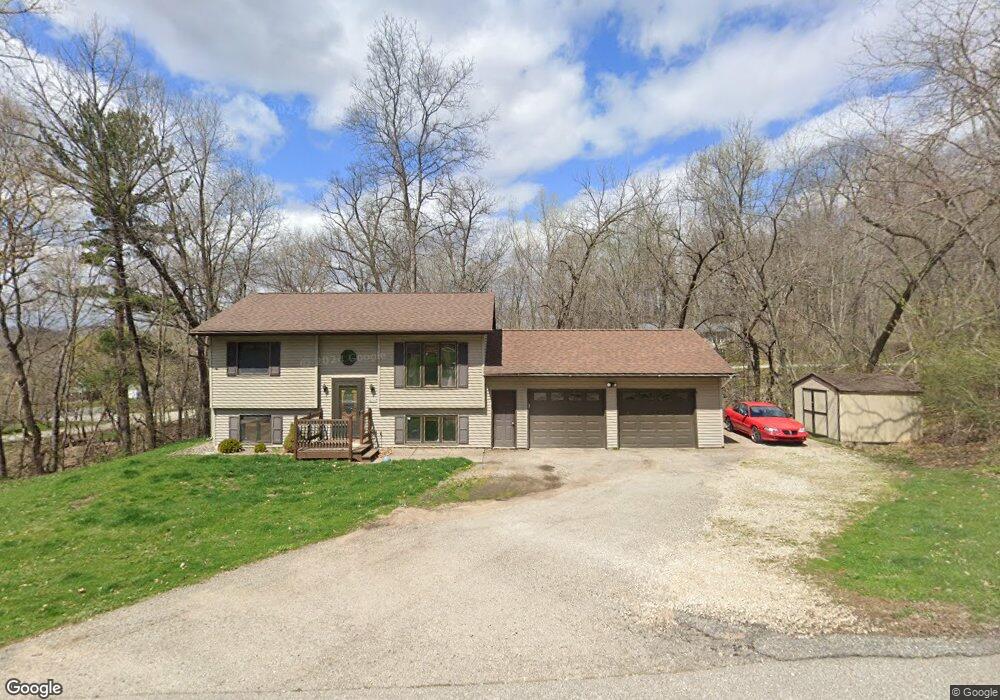 16547 Ravine Dr, Galesville, WI 54630 - photo 1