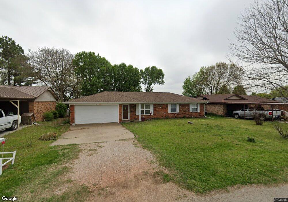 2909 Franklin Dr, Shawnee, OK 74804 - photo 1