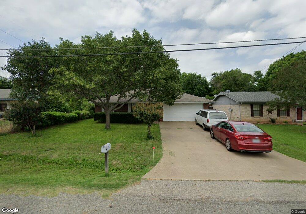 929 Dubois St, Denison, TX 75020 - photo 1