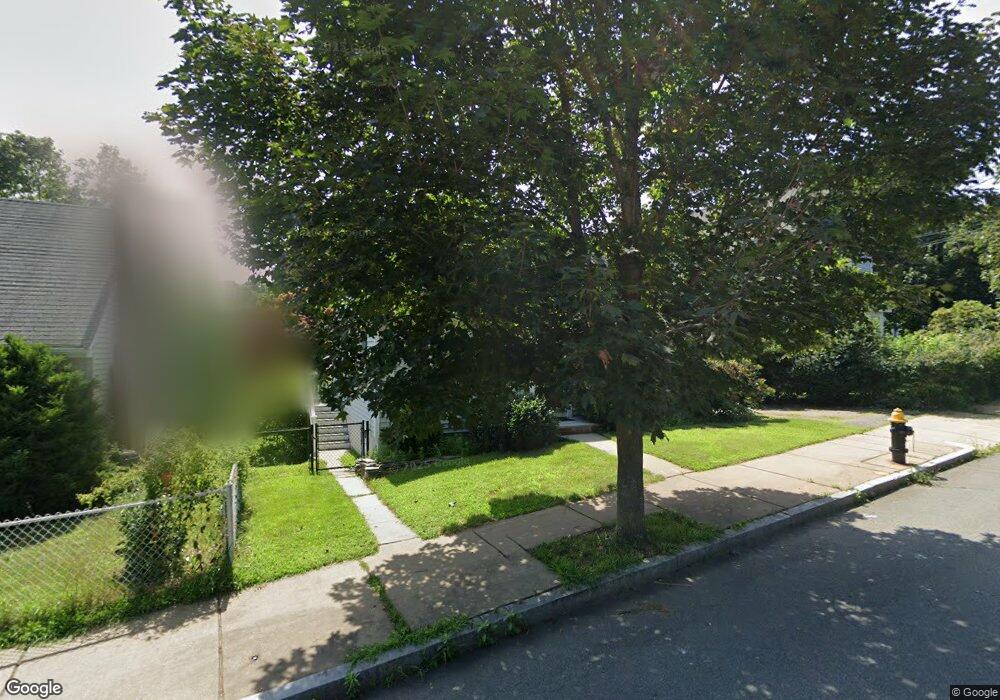 315 Metropolitan Ave unit 1, Roslindale, MA 02131 - photo 1