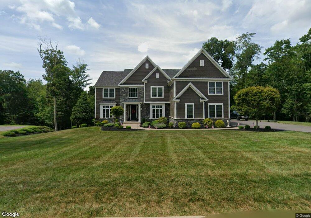 1136 Woodberry Dr, Mountain Top, PA 18707 - photo 1