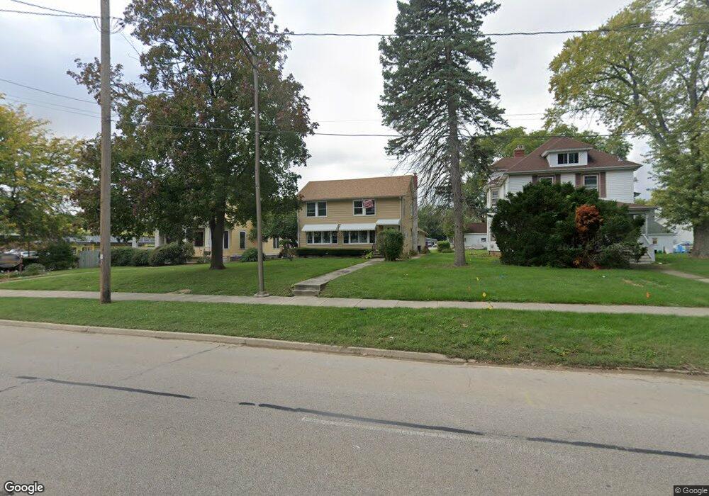 119 N Batavia Ave unit 121, Batavia, IL 60510 - photo 1