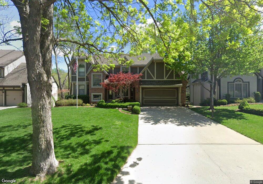 8445 Hallet St, Lenexa, KS 66215 - photo 1