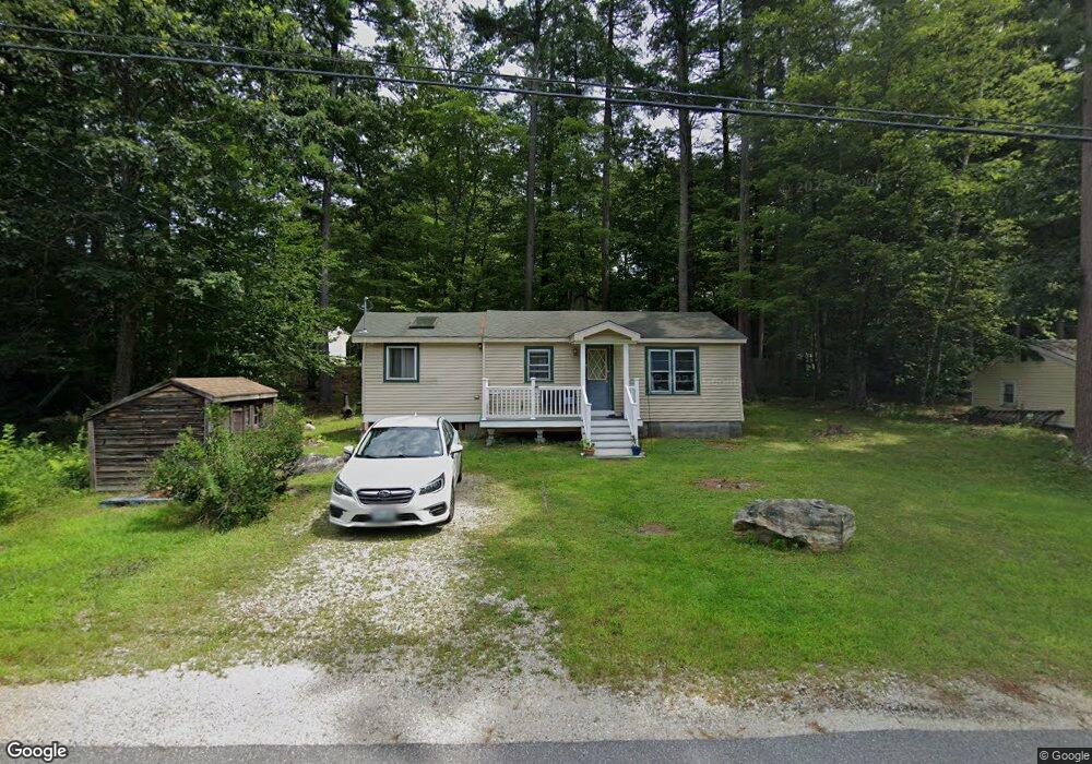 17 Hilda Ave, Derry, NH 03038 - photo 1