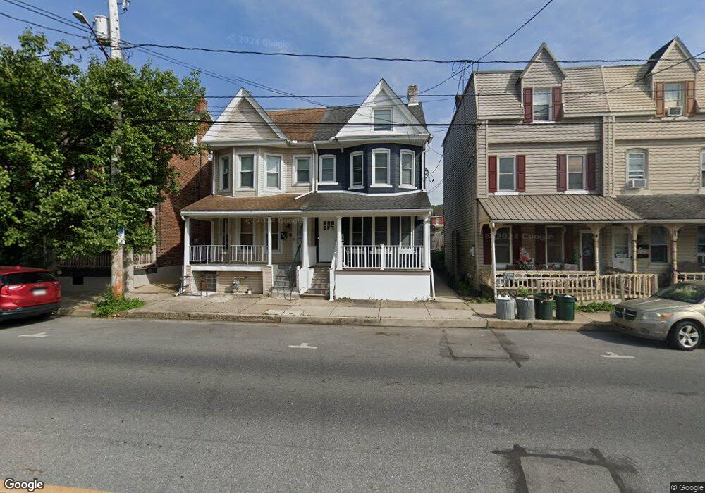 544 Broad St, Emmaus, PA 18049 - photo 1