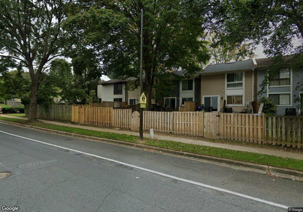 1630 New Windsor Ct, Crofton, MD 21114 - photo 1