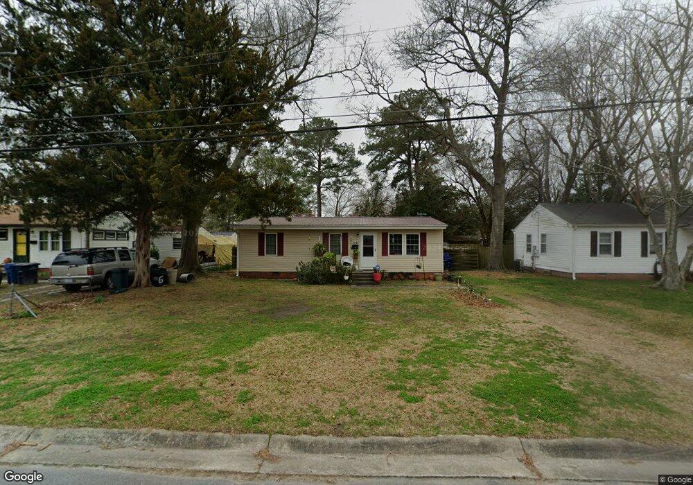 106 Red Oak St, Jacksonville, NC 28540 - photo 1