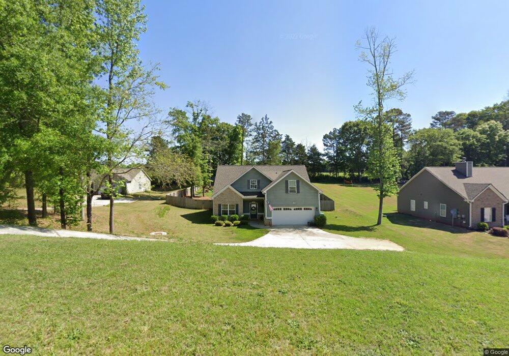664 Carla Ct, Winder, GA 30680 - photo 1