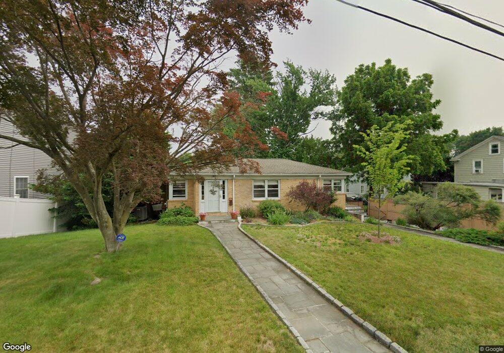 850 Brooklawn Ave, Bridgeport, CT 06604 - photo 1