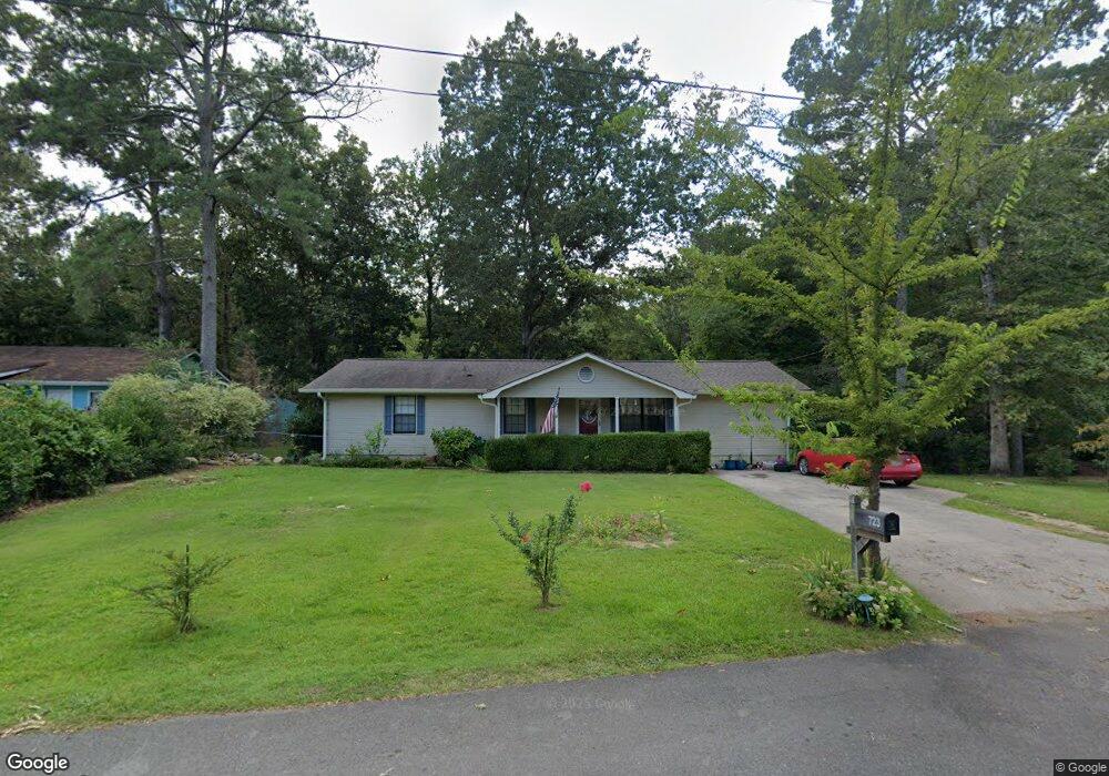 723 Cherokee Trail NW, Dalton, GA 30721 - photo 1