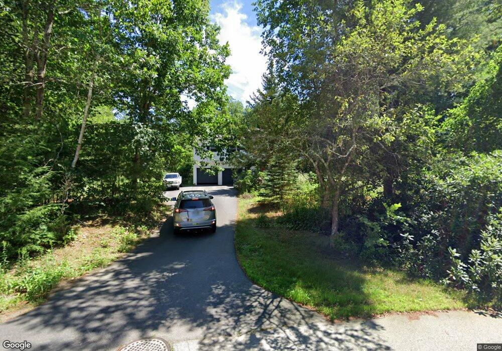 4 Jade Rd, MerriMacK, NH 03054 - photo 1