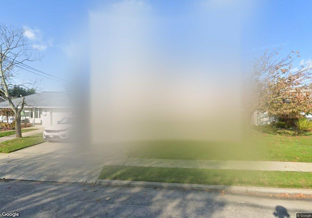 541 Derby Dr S, Oceanside, NY 11572 - photo 1