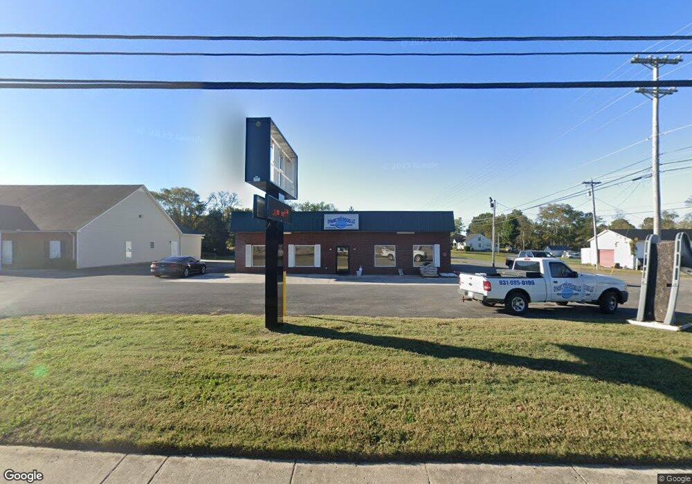 1100 Madison St, Shelbyville, TN 37160 - photo 1