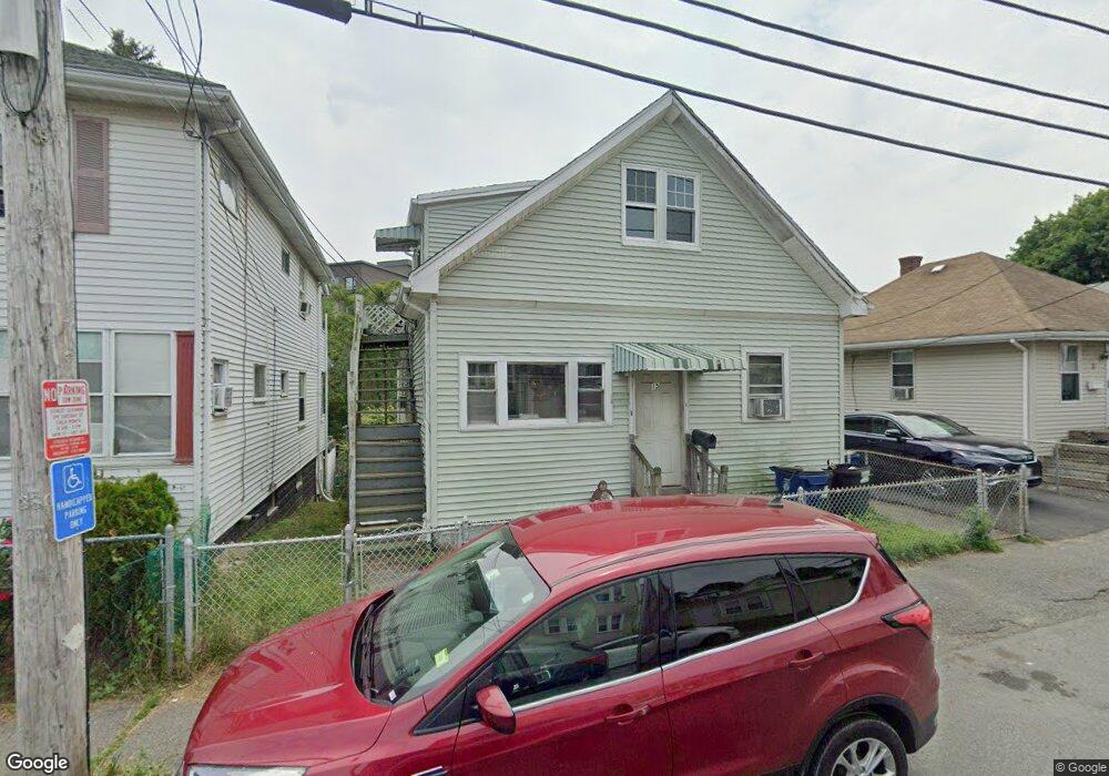 15 Eliot Rd, Revere, MA 02151 - photo 1