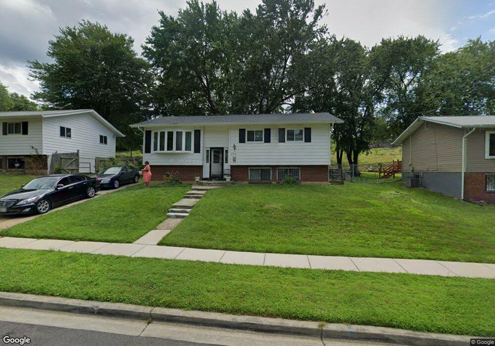 6903 Valley Park Rd, Capitol Heights, MD 20743 - photo 1