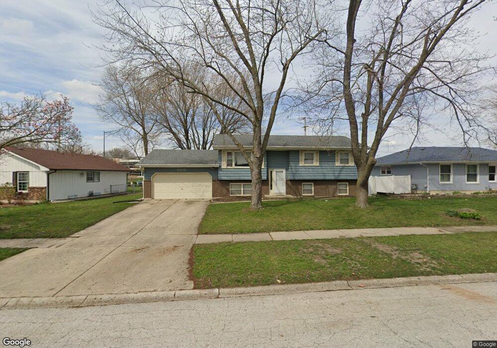 2075 Sapphire Ln unit 4, Aurora, IL 60506 - photo 1