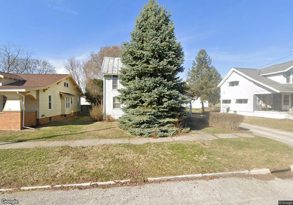 214 Ash Ave, Findlay, OH 45840 - photo 1