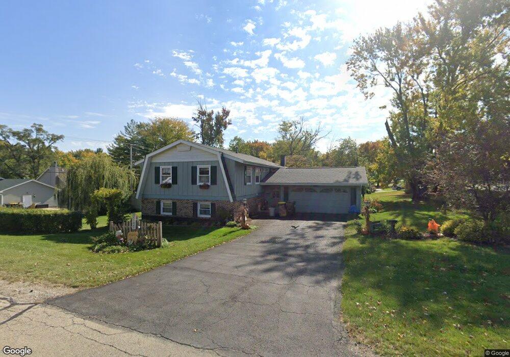 120 Wander Way, Lake In the Hills, IL 60156 - photo 1